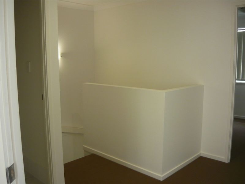39 River Road, Bundamba QLD 4304