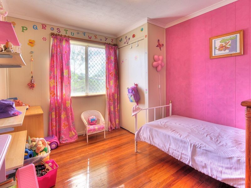 33 Paperbark Street, Crestmead QLD 4132