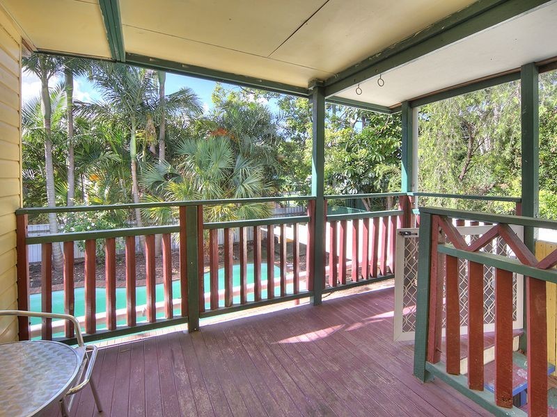 33 Paperbark Street, Crestmead QLD 4132