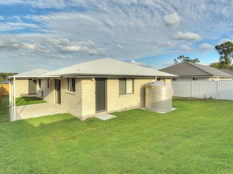 4 Voyager Street, Marsden QLD 4132