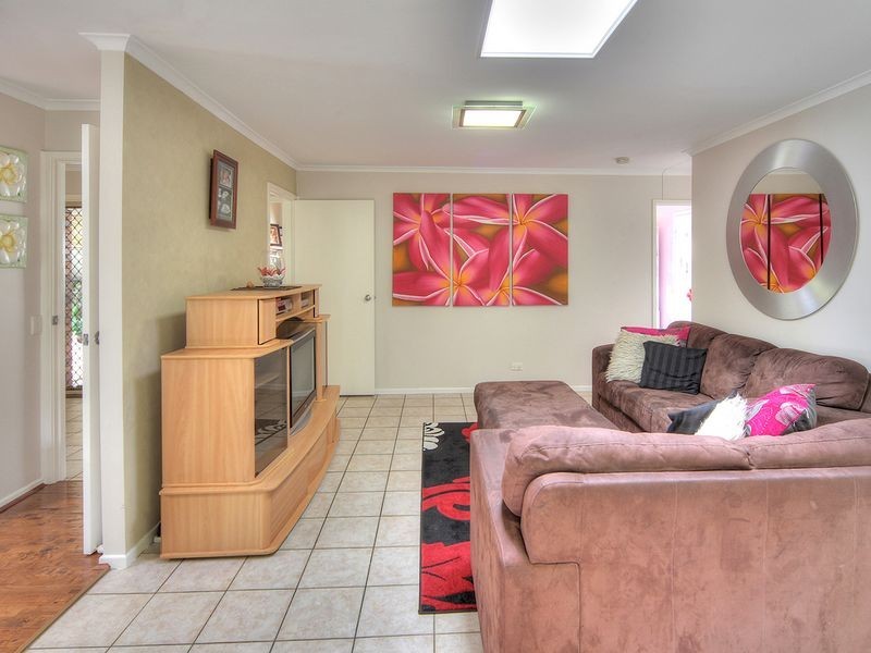11 Timbertop Avenue, Browns Plains QLD 4118