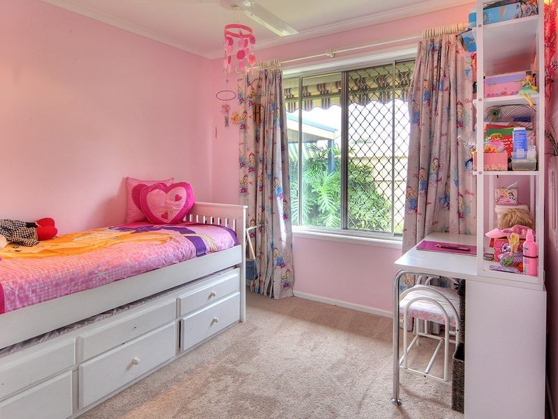 11 Timbertop Avenue, Browns Plains QLD 4118