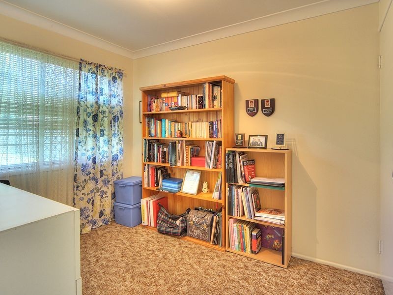 20 Peppermint Street, Crestmead QLD 4132