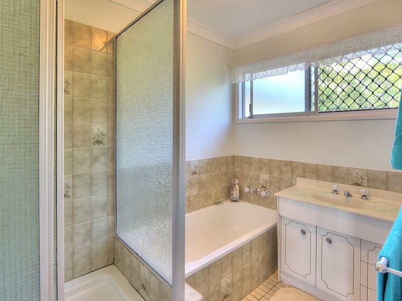 20 Peppermint Street, Crestmead QLD 4132