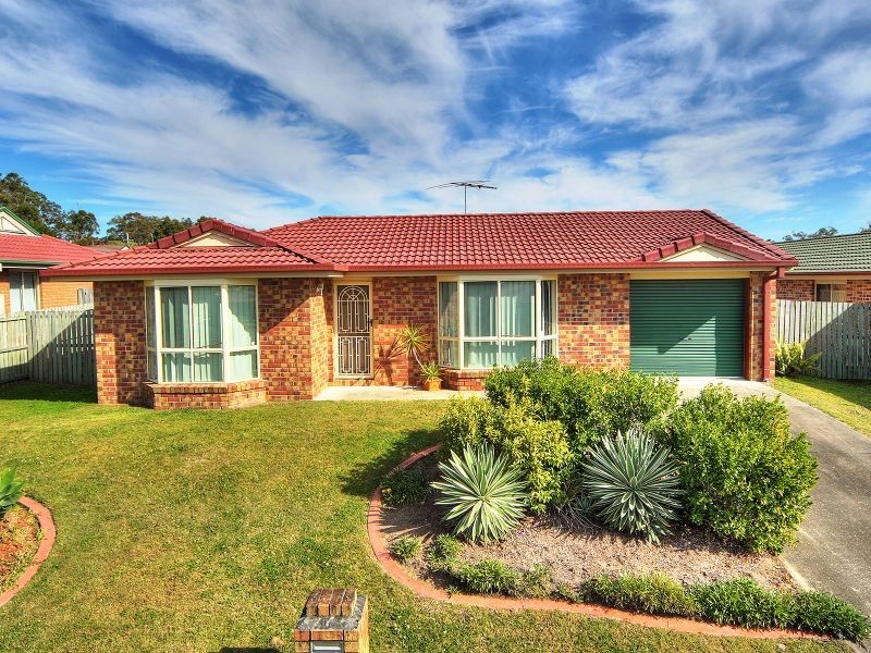 17 Paddies Crescent, Crestmead QLD 4132