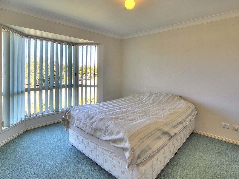 17 Paddies Crescent, Crestmead QLD 4132