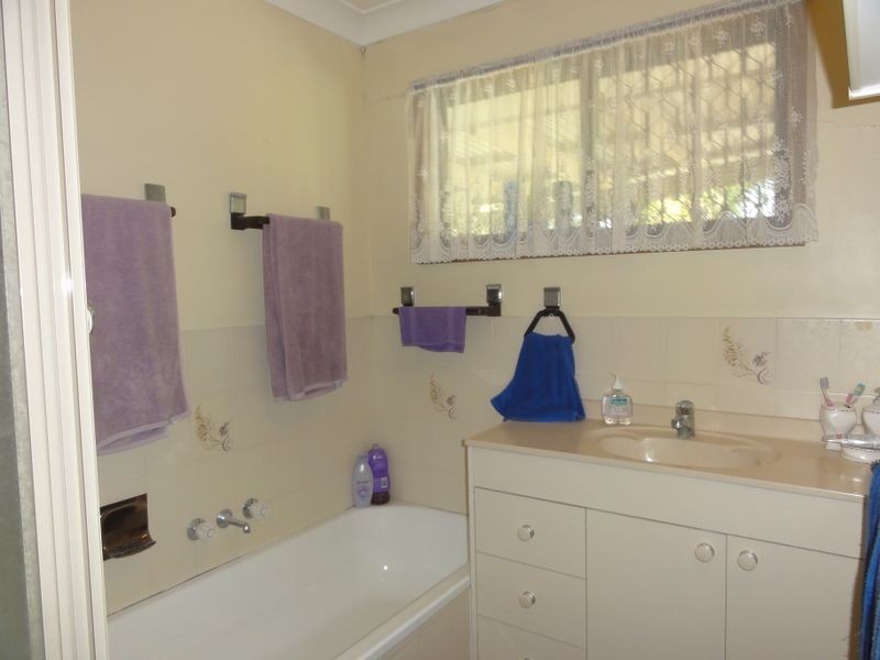 60 Augusta Street, Crestmead QLD 4132