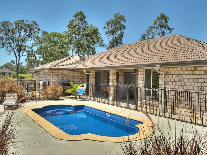 13 Boon Court, New Beith QLD 4124
