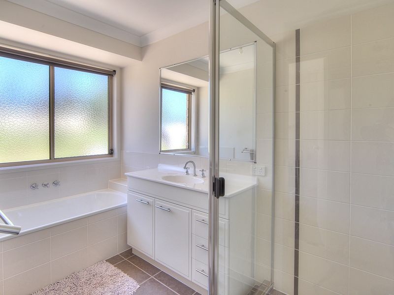 13 Boon Court, New Beith QLD 4124