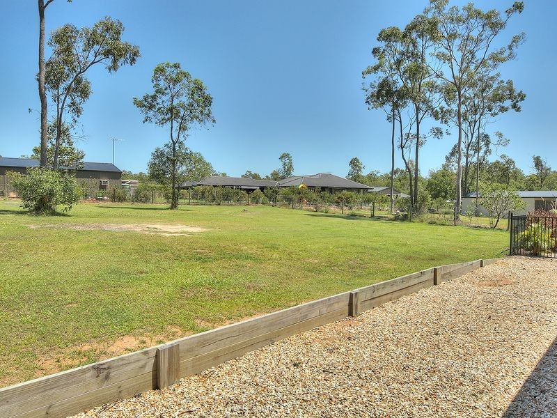 13 Boon Court, New Beith QLD 4124