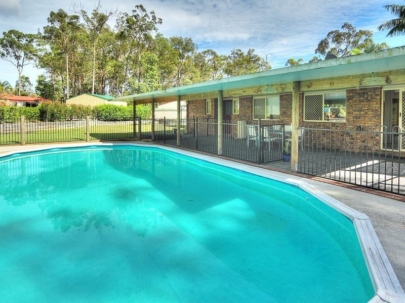 28 Eildon Close, Munruben QLD 4125