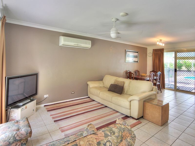 28 Eildon Close, Munruben QLD 4125