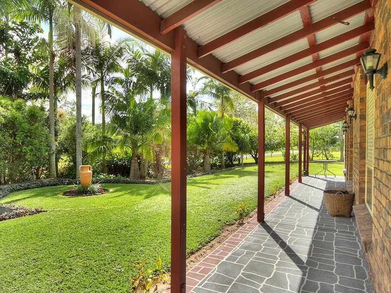 28 Eildon Close, Munruben QLD 4125