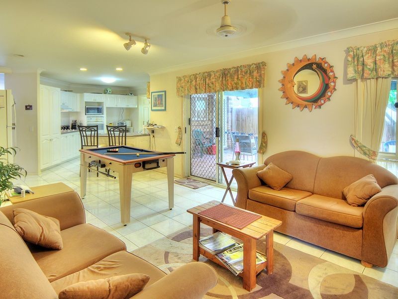 11 Burdekin Court, Hillcrest QLD 4118