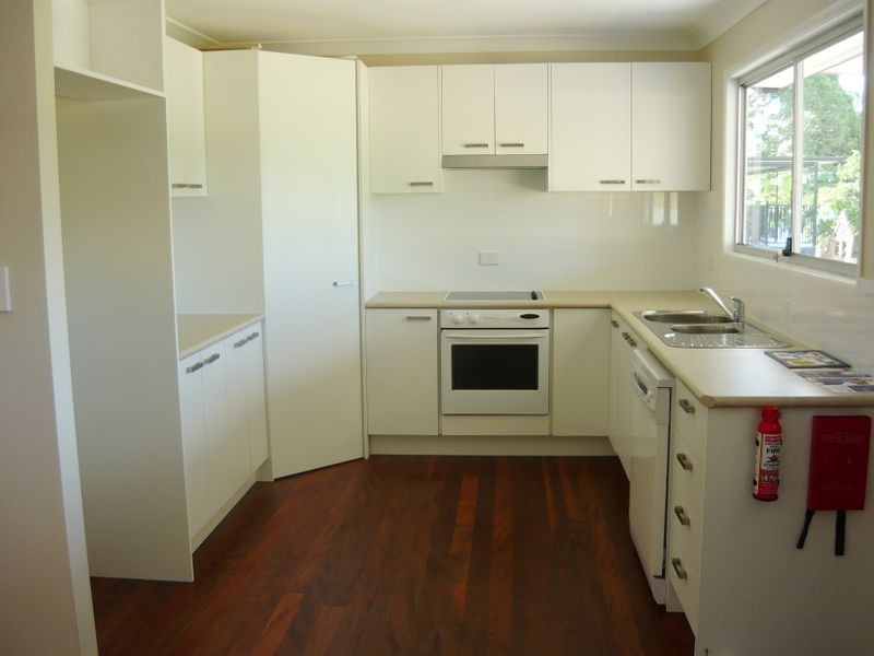 22 Pine Drive, Woodridge QLD 4114