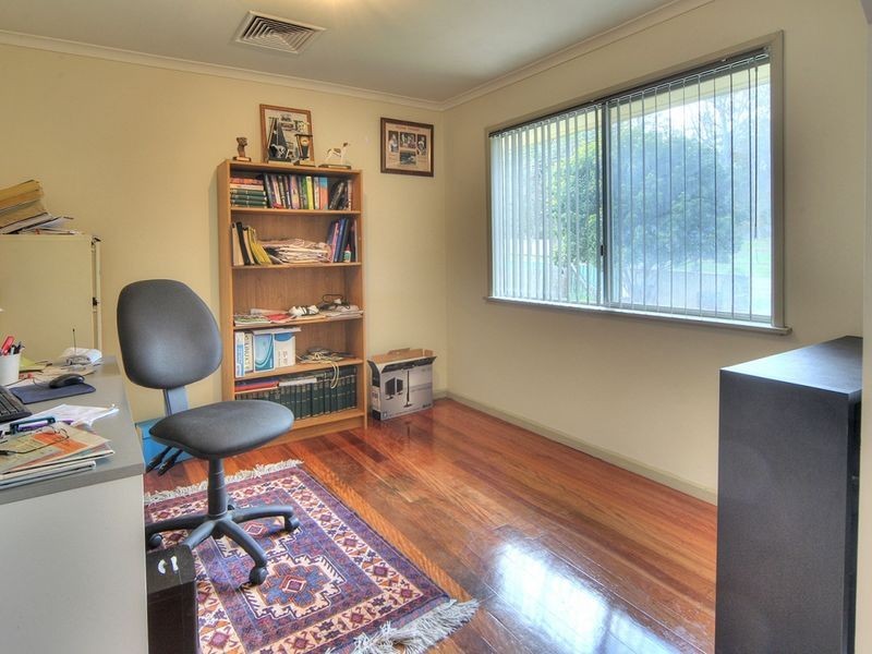 77 Smith Road, Park Ridge South QLD 4125