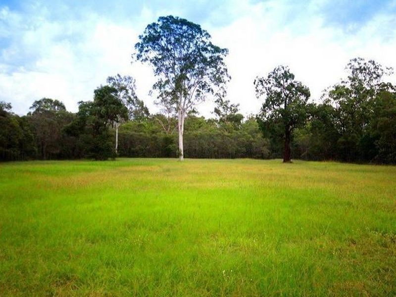 77 Smith Road, Park Ridge South QLD 4125