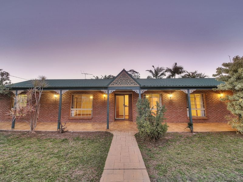 1 Iberis Court, Regents Park QLD 4118