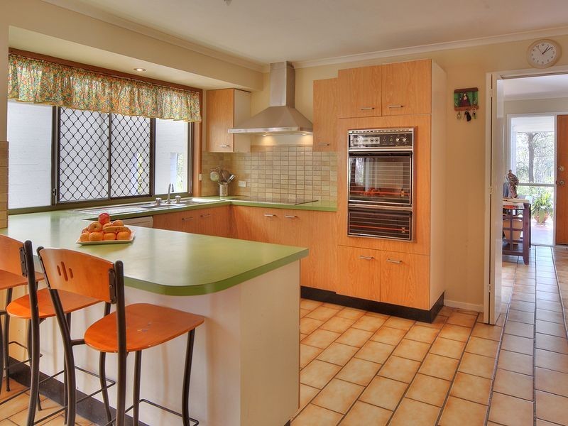 30 Feather Close, Forestdale QLD 4118