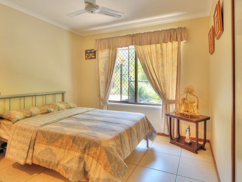 30 Feather Close, Forestdale QLD 4118