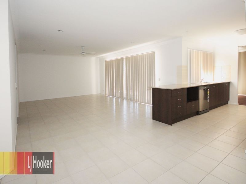 7 Flametree Crescent, Berrinba QLD 4117