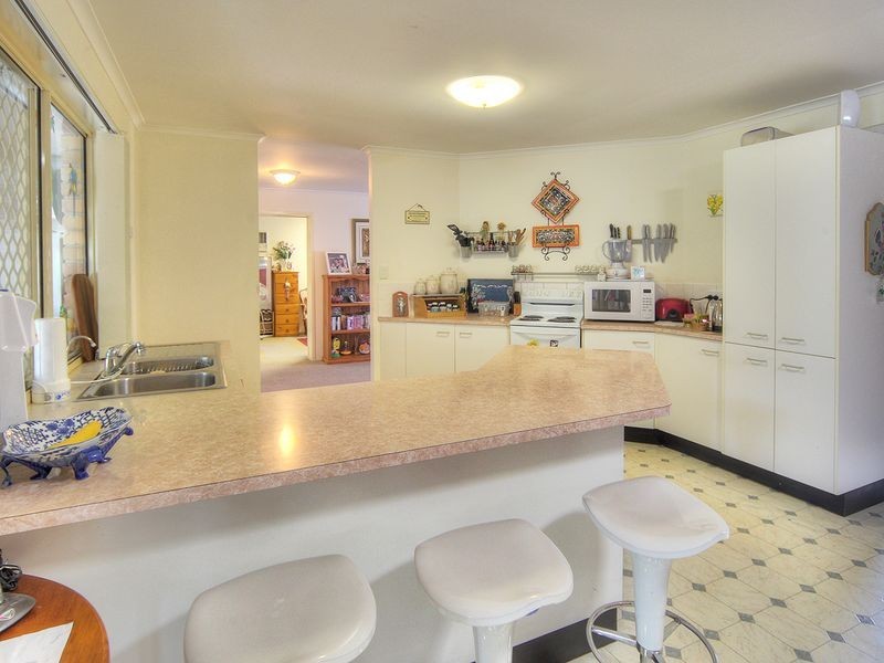 43 Federation Drive, Hillcrest QLD 4118