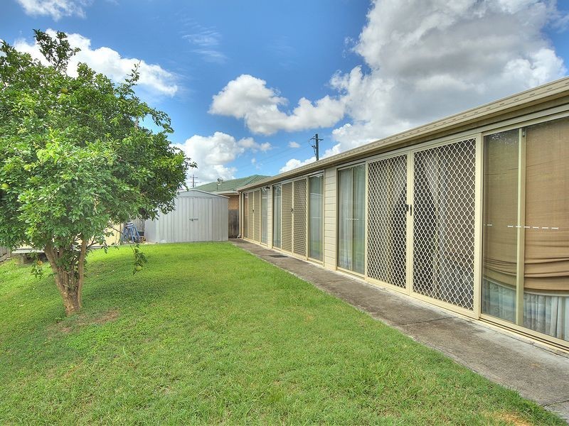 43 Federation Drive, Hillcrest QLD 4118