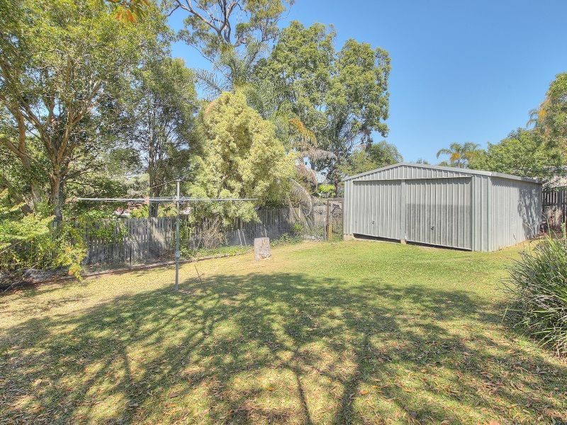 27 Algol Street, Regents Park QLD 4118