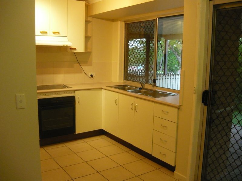 27 Algol Street, Regents Park QLD 4118