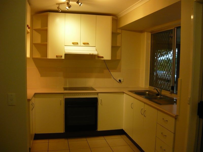 27 Algol Street, Regents Park QLD 4118