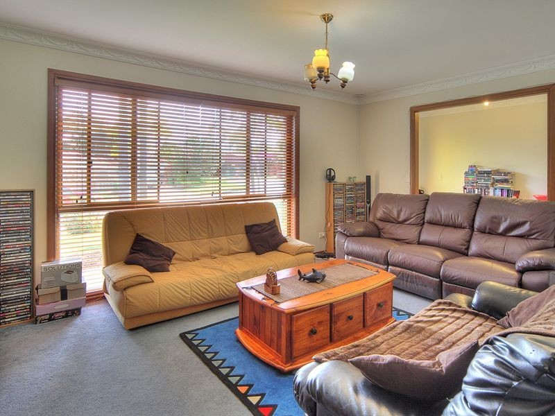 7 Hydrabad Street, Regents Park QLD 4118