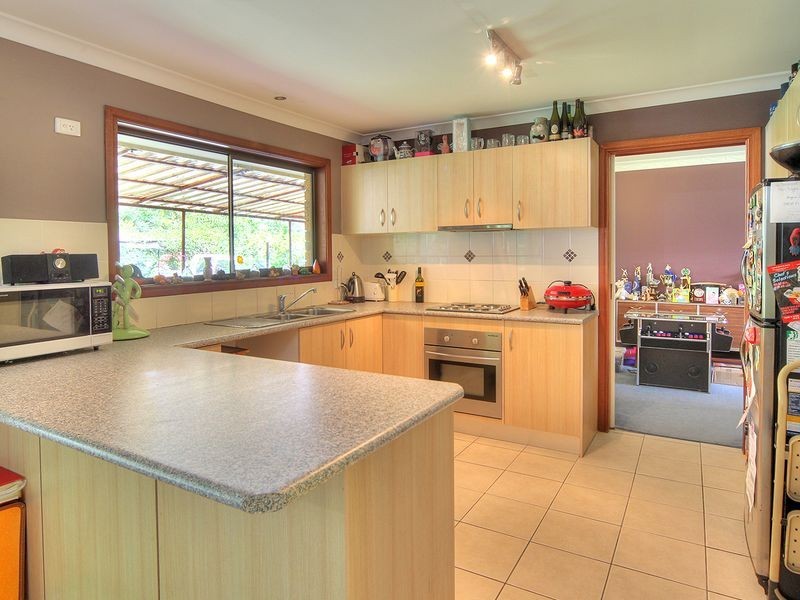 7 Hydrabad Street, Regents Park QLD 4118