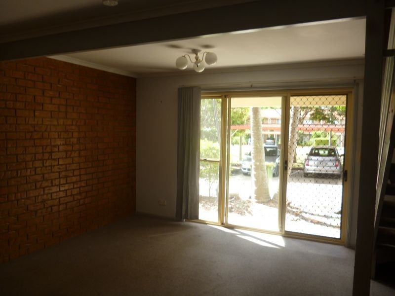 50/3 Costata Street, Hillcrest QLD 4118