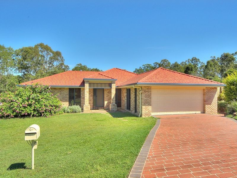 2 Dorset Close, Greenbank QLD 4124