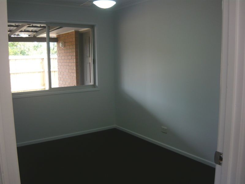 18 Pinelands Street, Loganlea QLD 4131