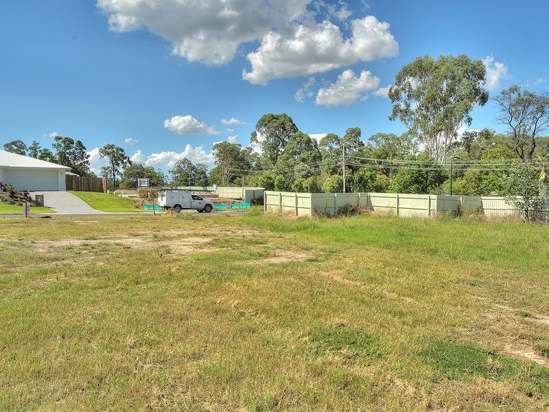 GREEN RISE, Hillcrest QLD 4118