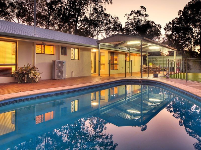 8 Hood Court, Forestdale QLD 4118