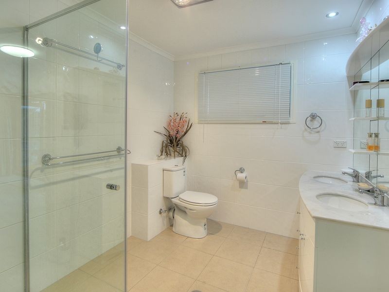 8 Hood Court, Forestdale QLD 4118