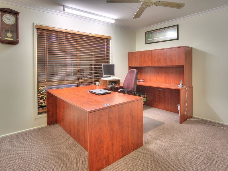 8 Hood Court, Forestdale QLD 4118