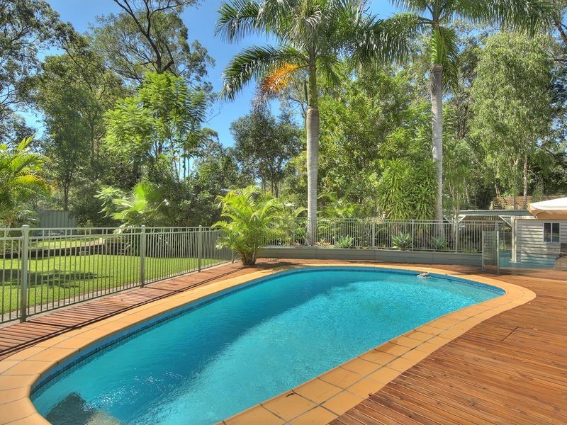 8 Hood Court, Forestdale QLD 4118