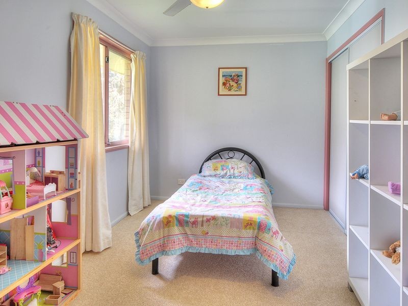 176 Merluna Road, Park Ridge South QLD 4125