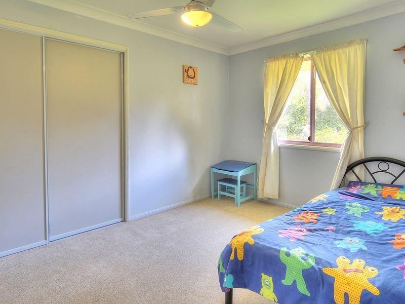 176 Merluna Road, Park Ridge South QLD 4125