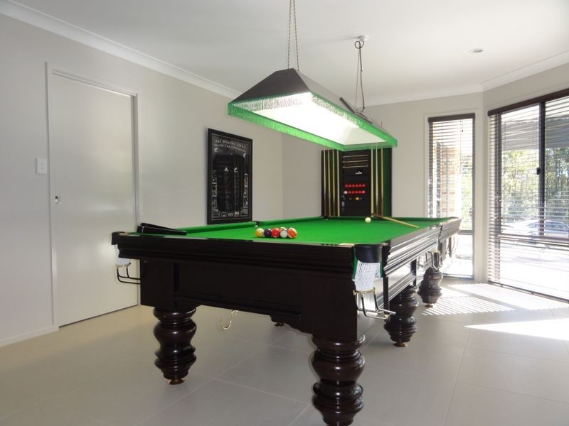 10 Bradley Court, Greenbank QLD 4124