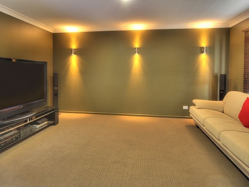 10 Bradley Court, Greenbank QLD 4124