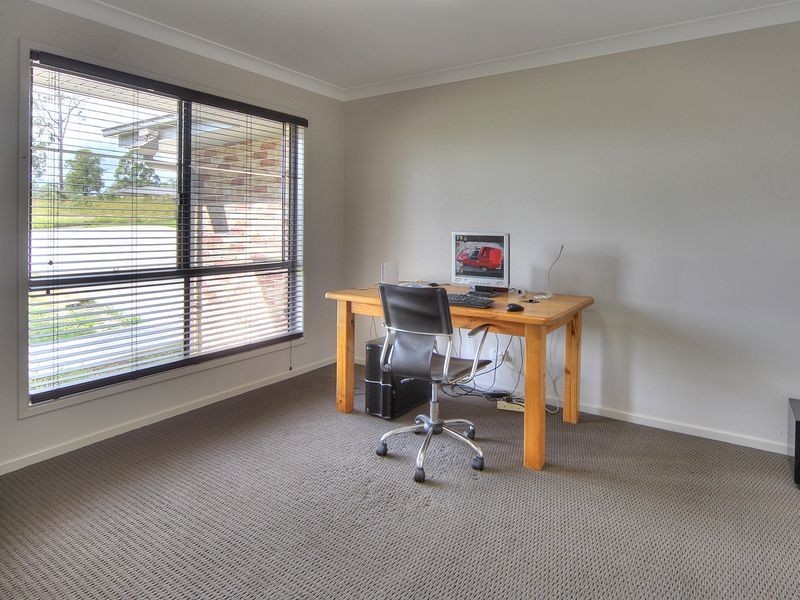 10 Bradley Court, Greenbank QLD 4124