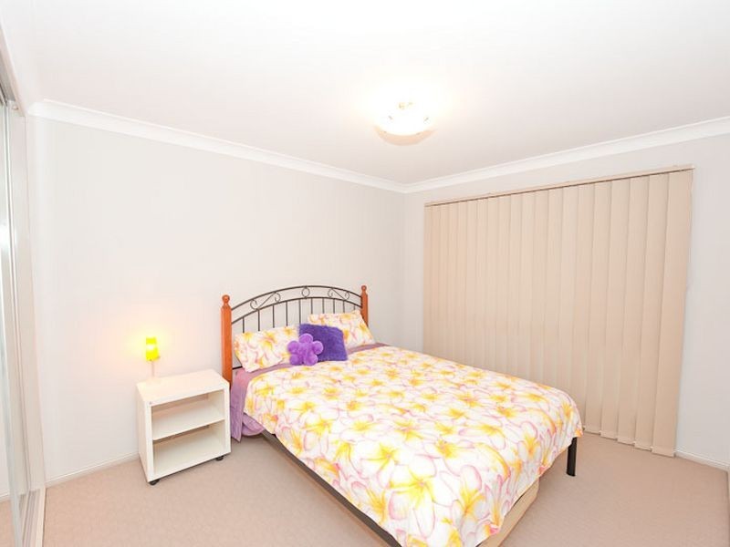 213 Spinebill Drive, Greenbank QLD 4124