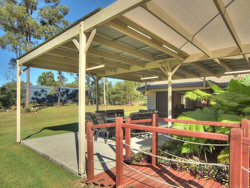 213 Spinebill Drive, Greenbank QLD 4124