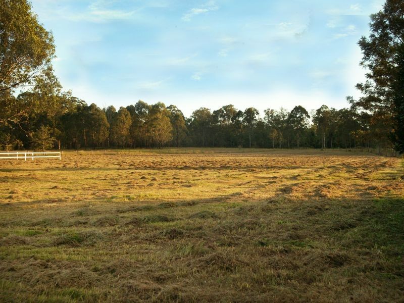 1284 Chambers Flat Road, Chambers Flat QLD 4133