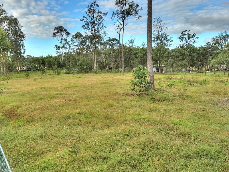 288 Granger Road, Park Ridge South QLD 4125