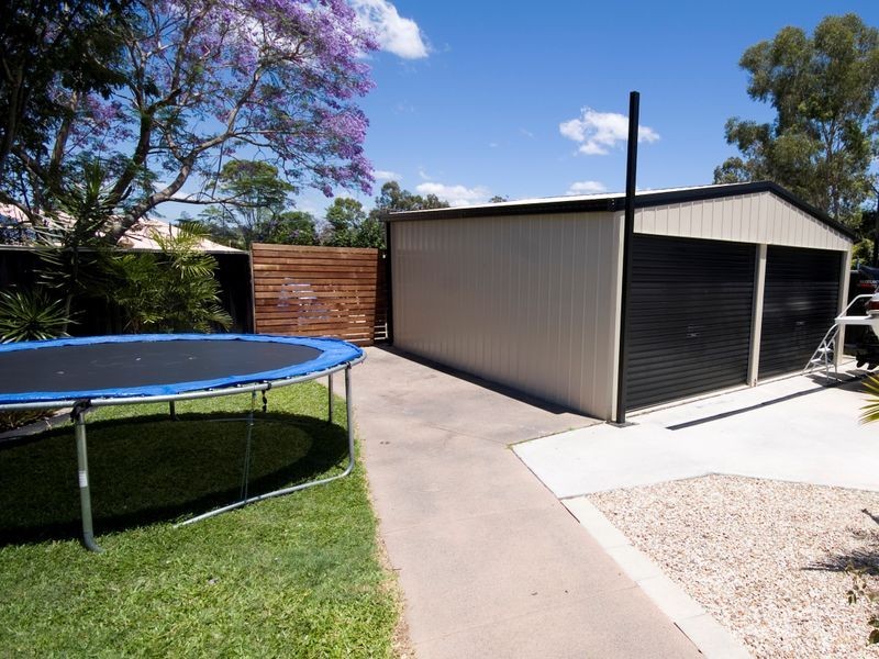 31 St Johns Way, Boronia Heights QLD 4124